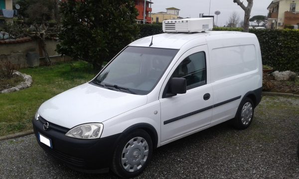 Opel Combo Van "C" - FRIGORIFERO ISOTERMICO